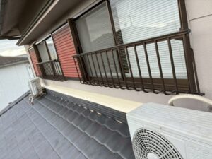 奈良市法蓮町にて和室天井の雨漏り修理〈モルタル補修・外壁塗装〉